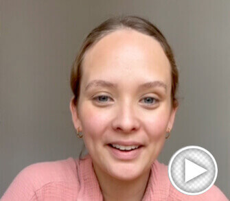 Anna - Portrait zum Feedback zur Yogalehrerausbildung